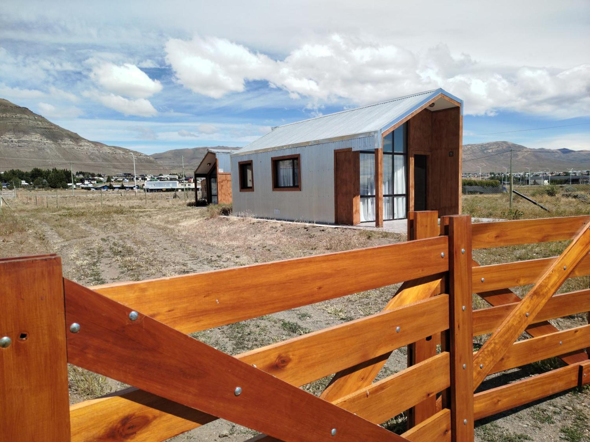 Casa A Estrenar! A 5 Minutos De La Terminal De Omnibus Y Muy Cerca Del Centro! Villa El Calafate Exterior photo